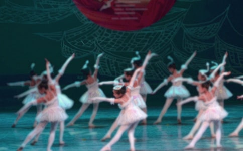 �\���赸���p�c���wӖ�����ЙC�Y��